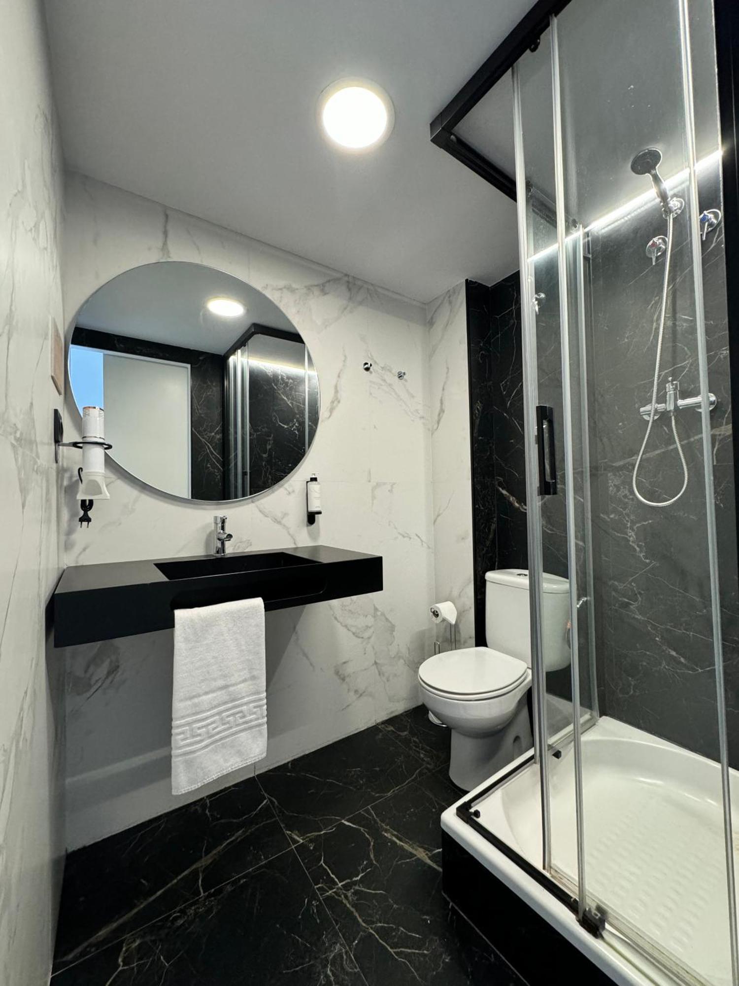 Aldara Sitges Hotel Buitenkant foto