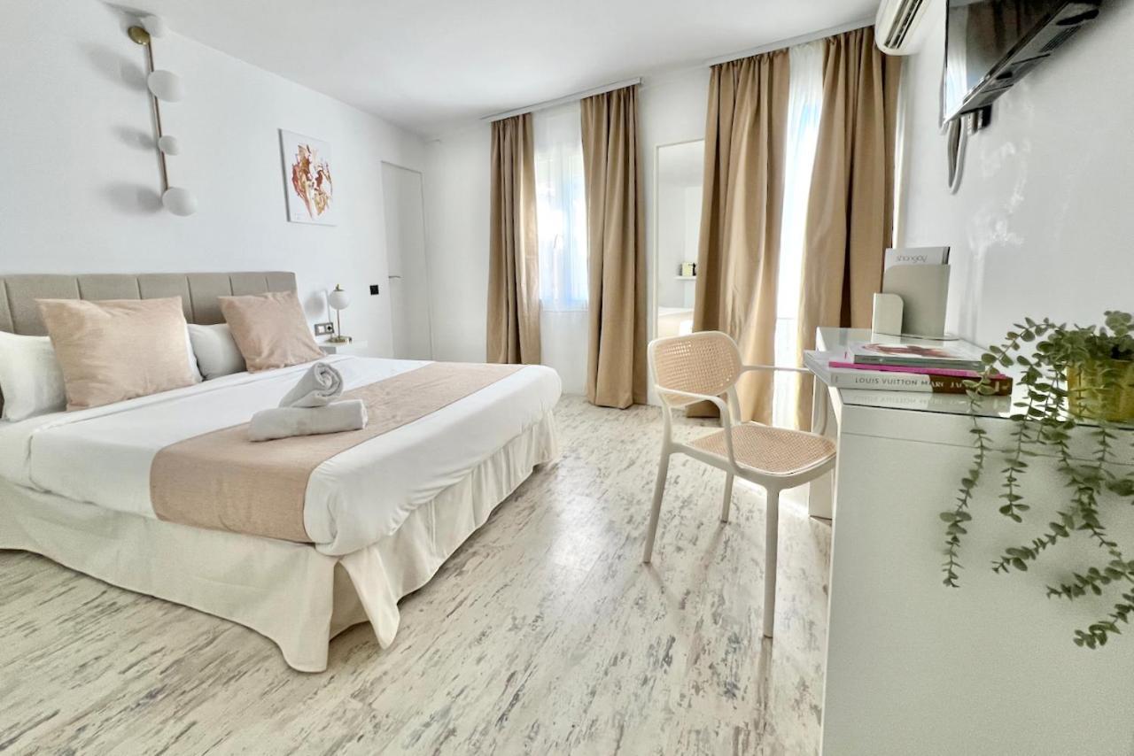 Aldara Sitges Hotel Buitenkant foto