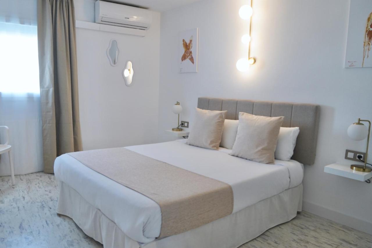 Aldara Sitges Hotel Buitenkant foto