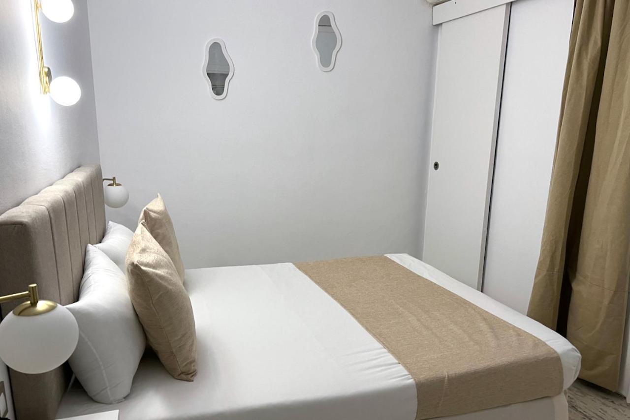 Aldara Sitges Hotel Buitenkant foto