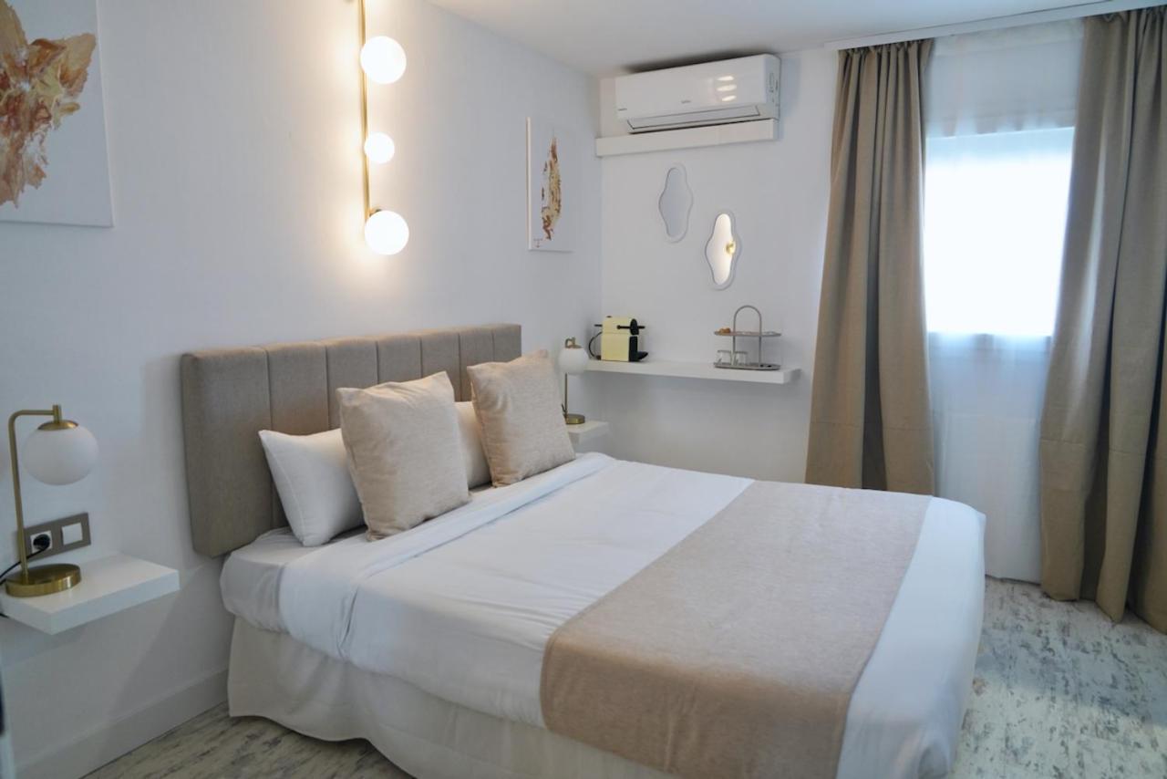 Aldara Sitges Hotel Buitenkant foto